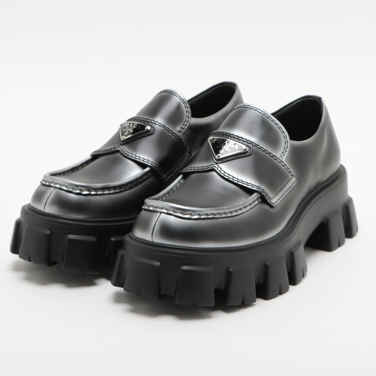 宜しくお願い致します箱バック付き PRADA Slip-on Men’s Loafers Shoes