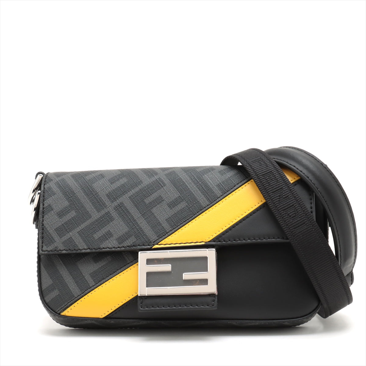 FENDI ショルダーバッグ ズッカマンマ