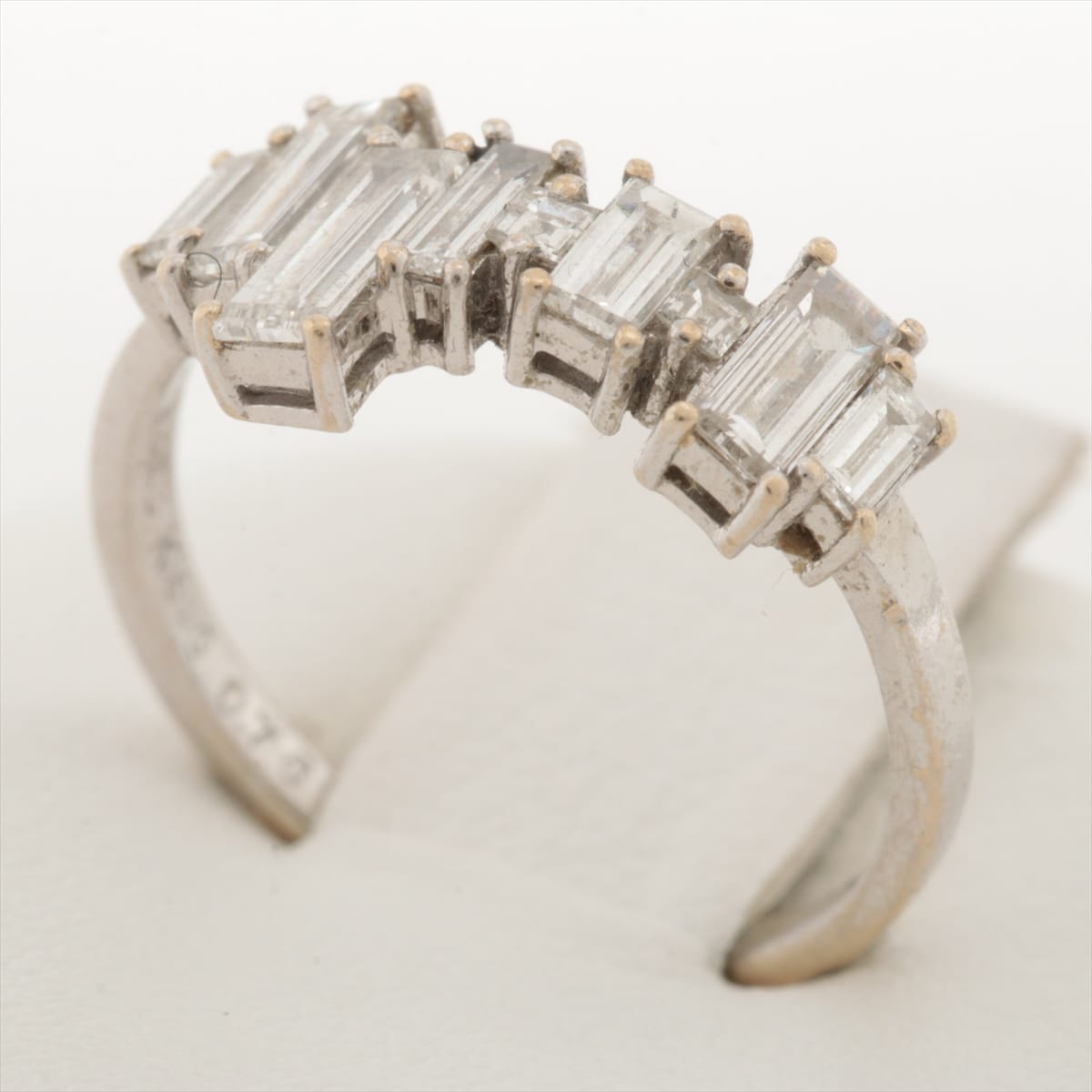 アーカー AHKAH ヘリクタイト ダイヤ リング K18YG 0.05ct  #9｜a0434171｜中古ブランド品・ブランド古着通販｜ALLU（アリュー）