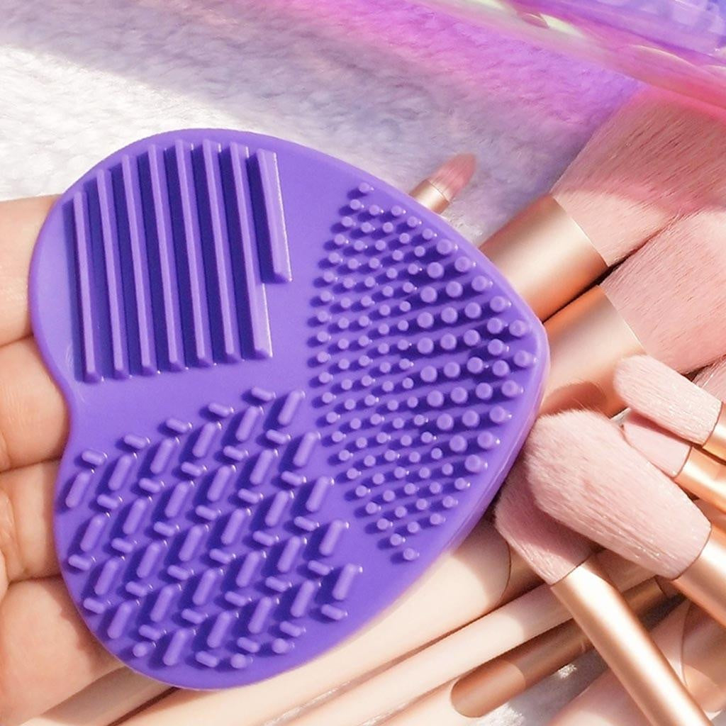 MAKE UP BRUSH CLEANSING PAD | Luvyah Cosmetics | PINK HOT SILICONE