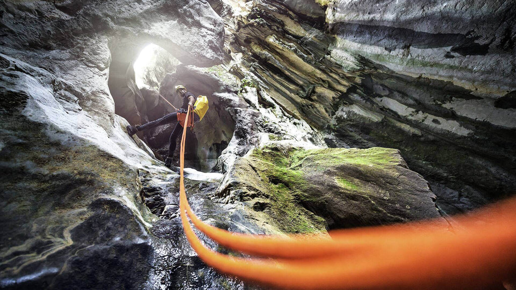 aquaschuhe.com corde arrimé et utiliser pour le canyoning