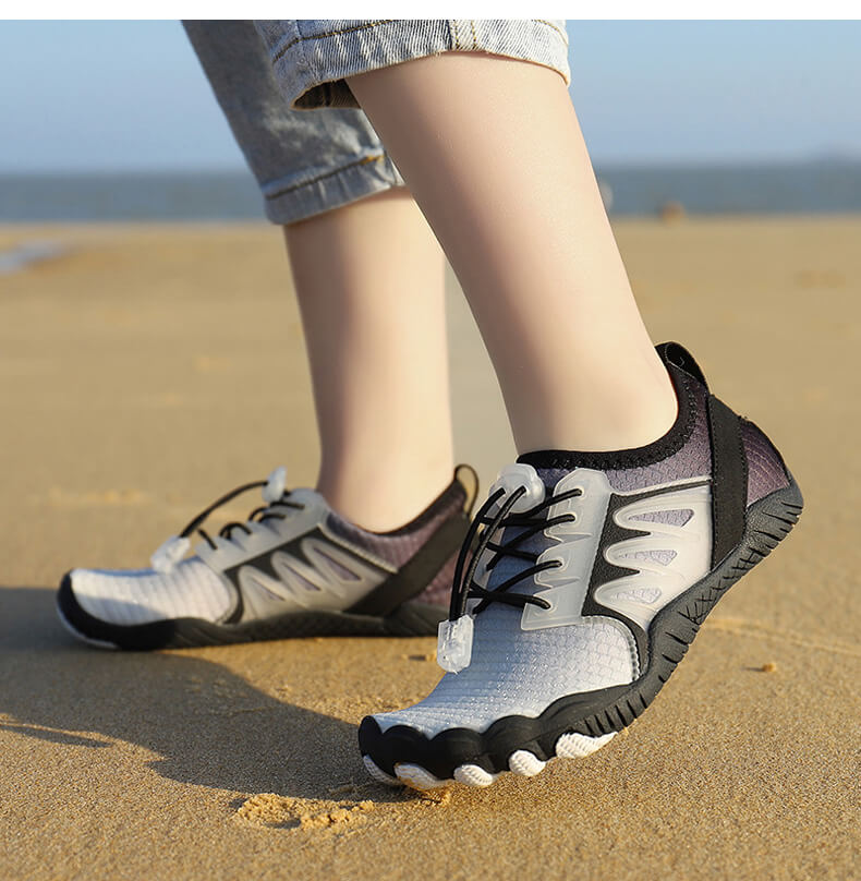 Chaussures de plage Saint-Malo Noir de chez Aquashoes