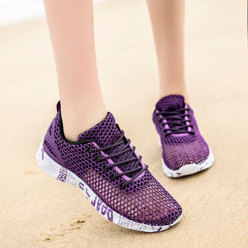 Chaussures d'eau pour femme de couleur Violette / Aquashoes