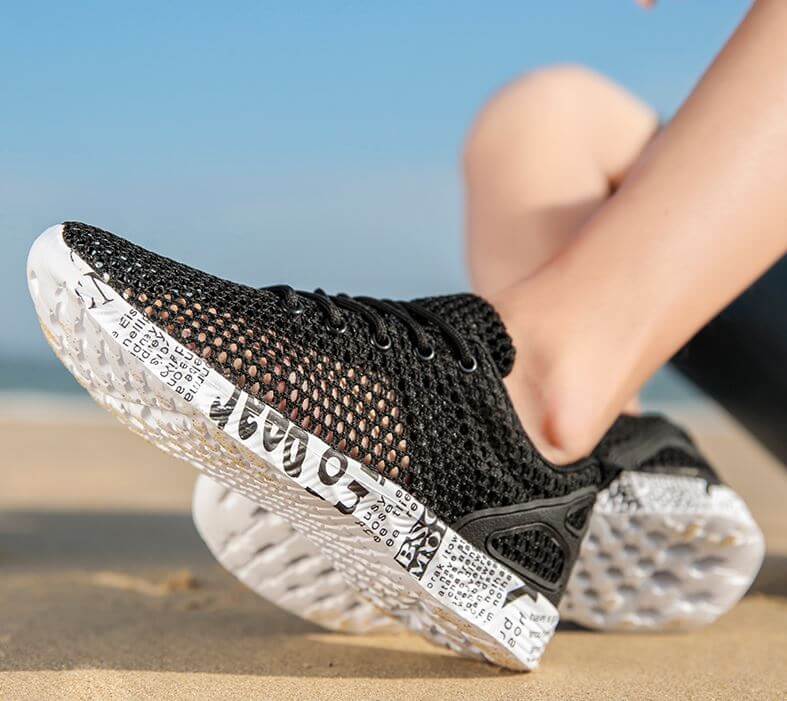 Chaussures d'eau Mode airflow noir du fabricant Aquashoes