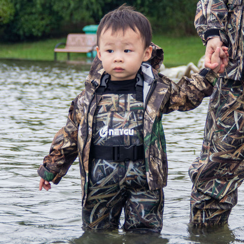 NeyGu outddor breathable&waterproof kid &toddler wader,children fishing  wader with rubber boots for hunting ,rafting,waterplaying，camping，hiking  and
