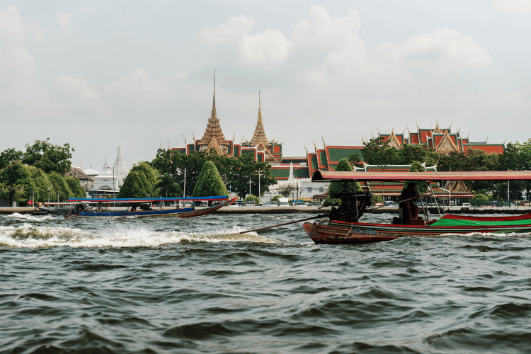 Bangkok on a Budget: River Cruise