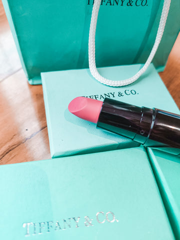 What is a Cruelty-free Version of Audrey Hepburn's Breakfast at Tiffany's Lipstick?
