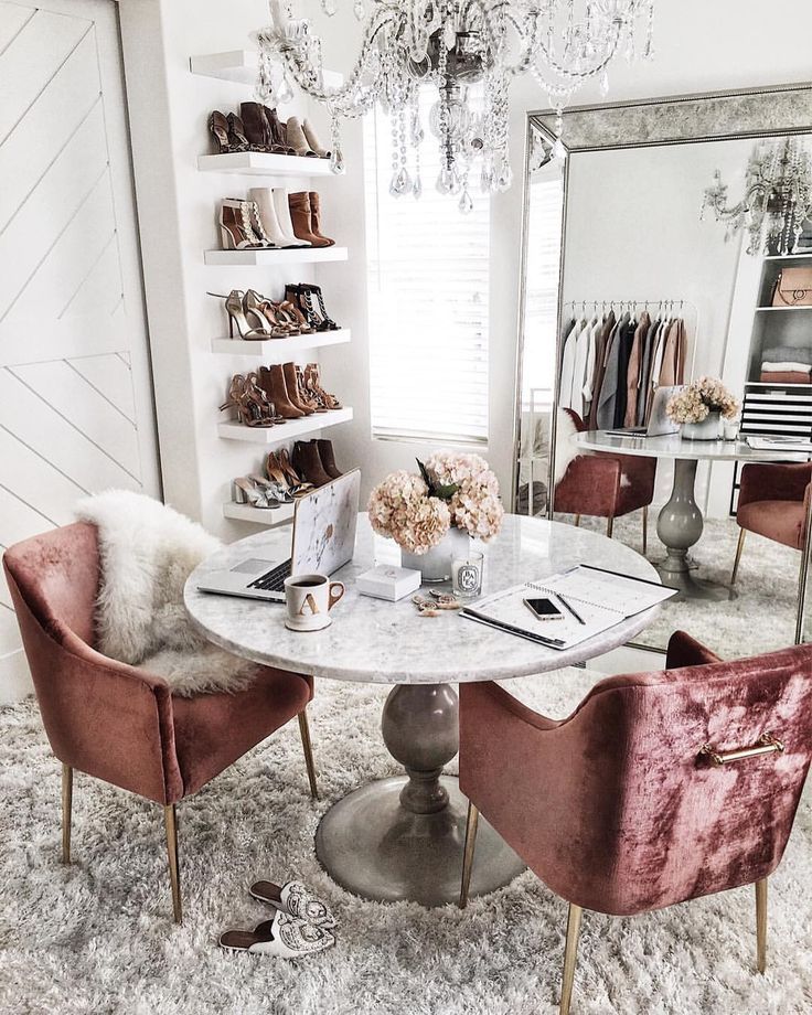 How to Create an Inspiring Workspace at Home
