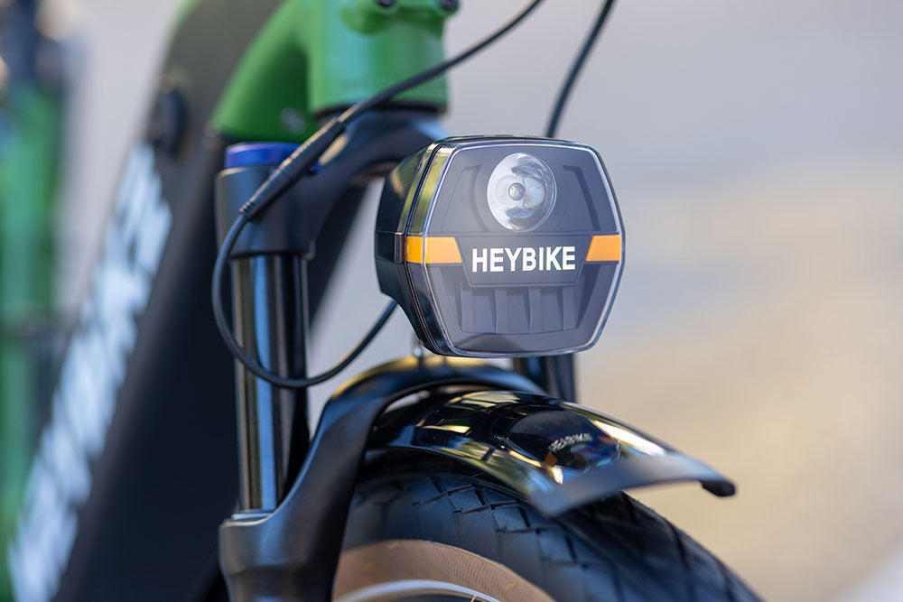 Close up view of front light on the Ciryrun e bicycle