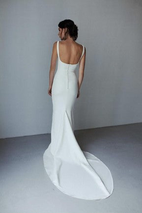 Minimalistic Wedding Gown