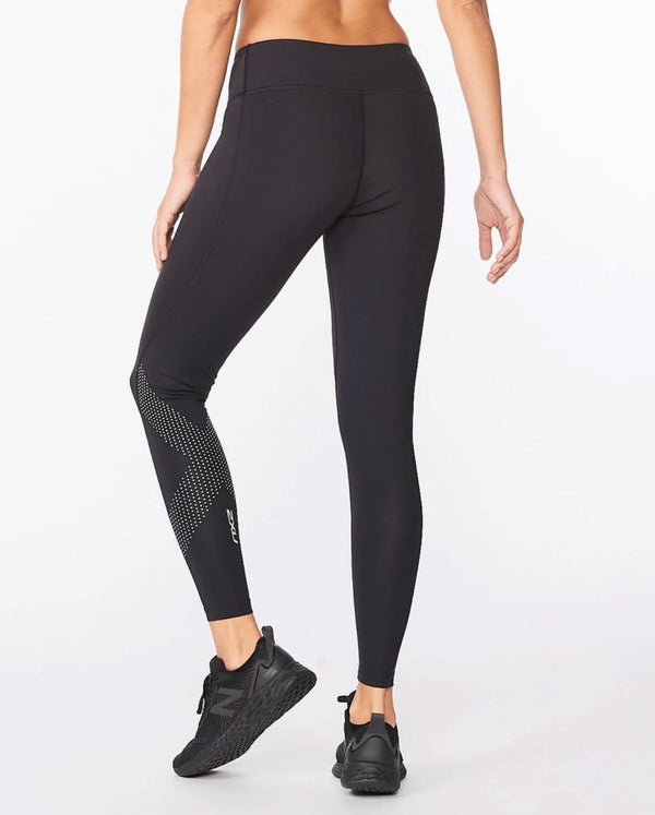 Versatile Olive Lace Up Compression Leggings – TEMA Athletics