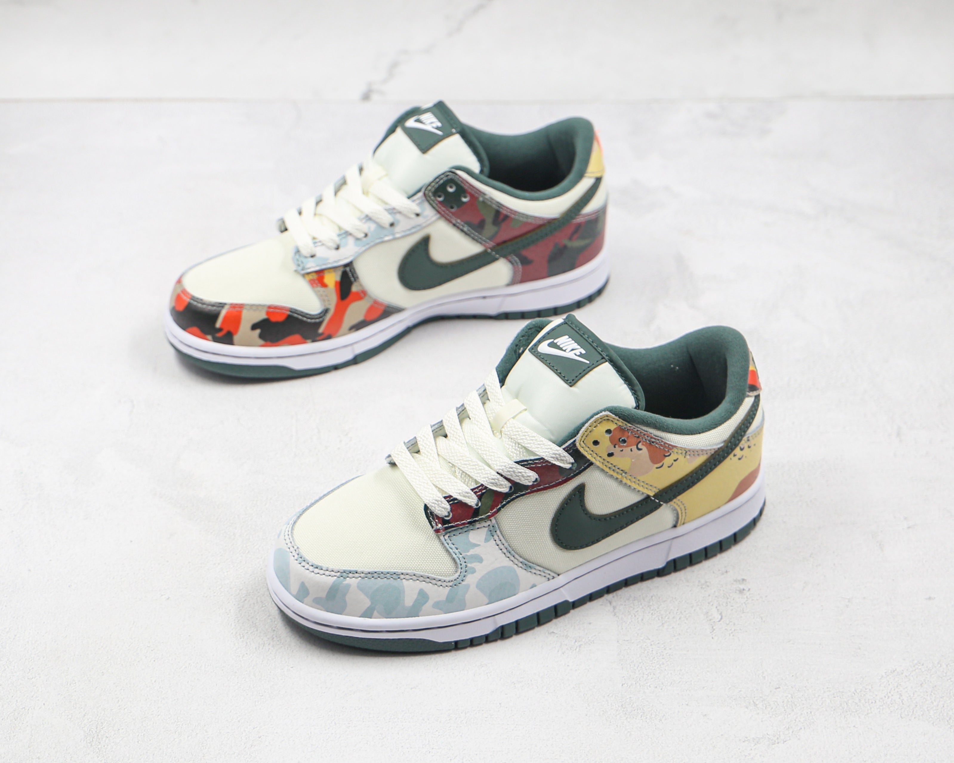 Nike Dunk Low SE Sail Multi-Camo DH0957-100 Sneakers