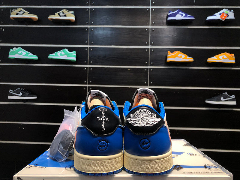 Travis Scott x fragment Design x Air Jordan 1 Low