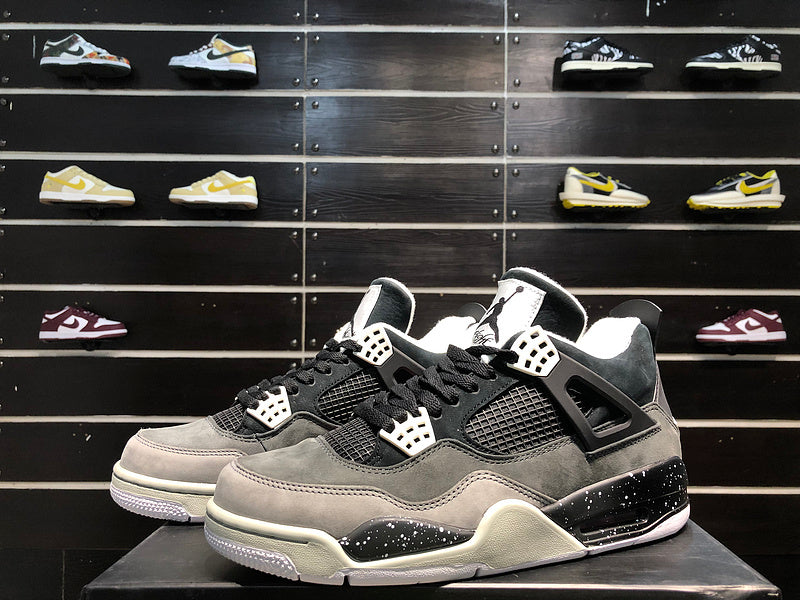 Air Jordan 4 鈥淧ear Pack鈥