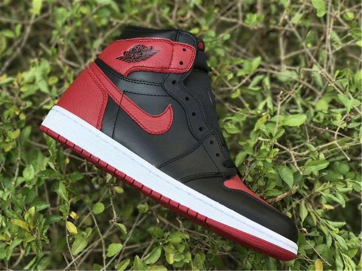 Air Jordan 1 black red Basketball Shoes 36-47