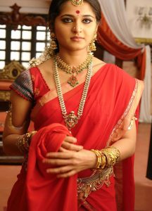 anushka-rudramadevi-stills-tollywoodtv-7