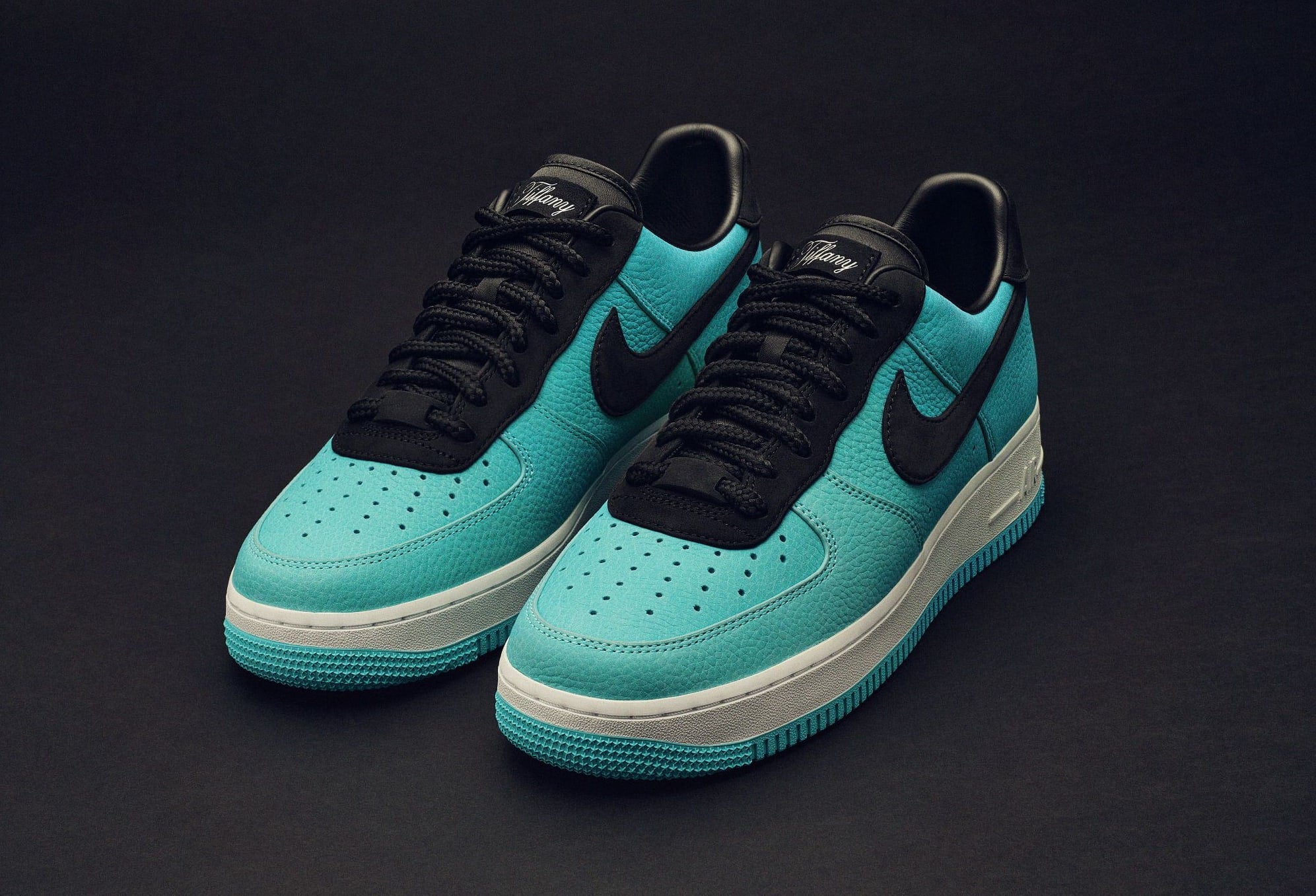 Tiffany & Co. x Air Force 1 Low '1837' Friends & Family – 21