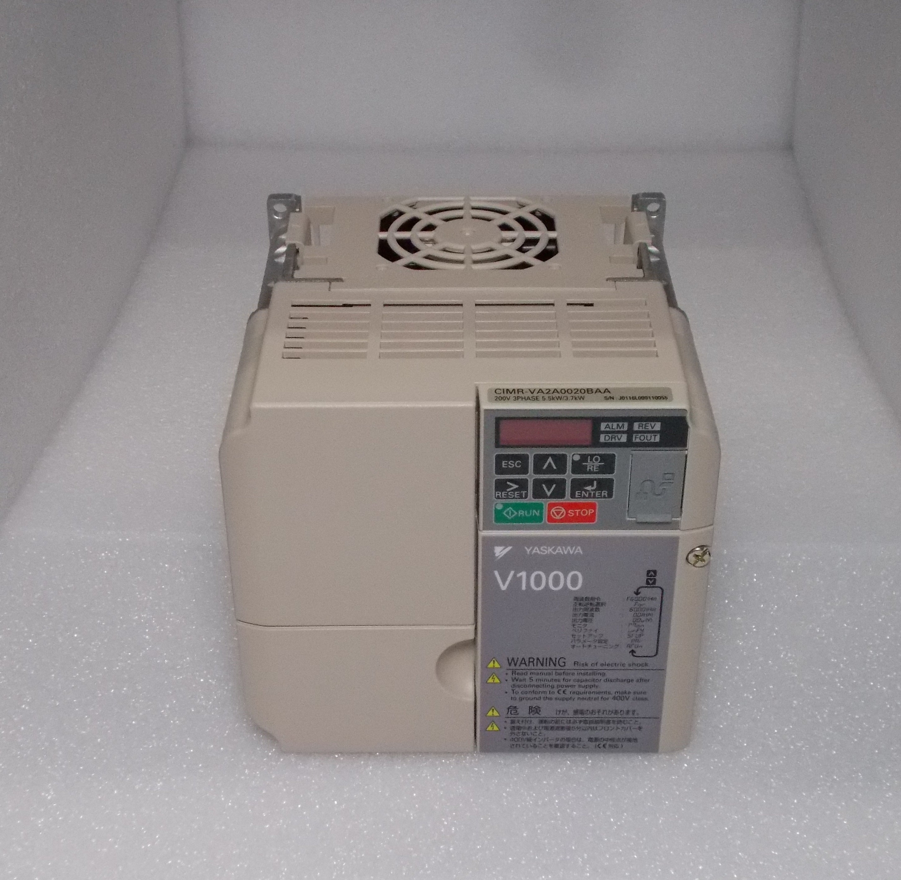 未使用 安川電機 インバーターG7 CIMR-G7A25P5 200V 5.5KW - 工具、DIY用品