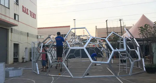 honeycomb glass dome tent