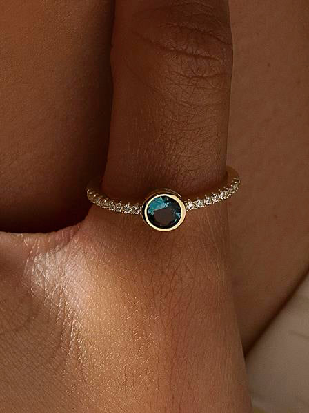 Thin silver rings with chalcedony and zirconia gemstones