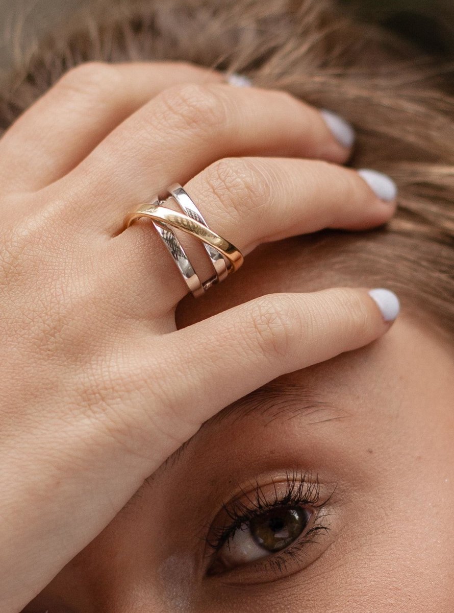 Ring - Bicolor wide rings in silver with bicolor hugging design