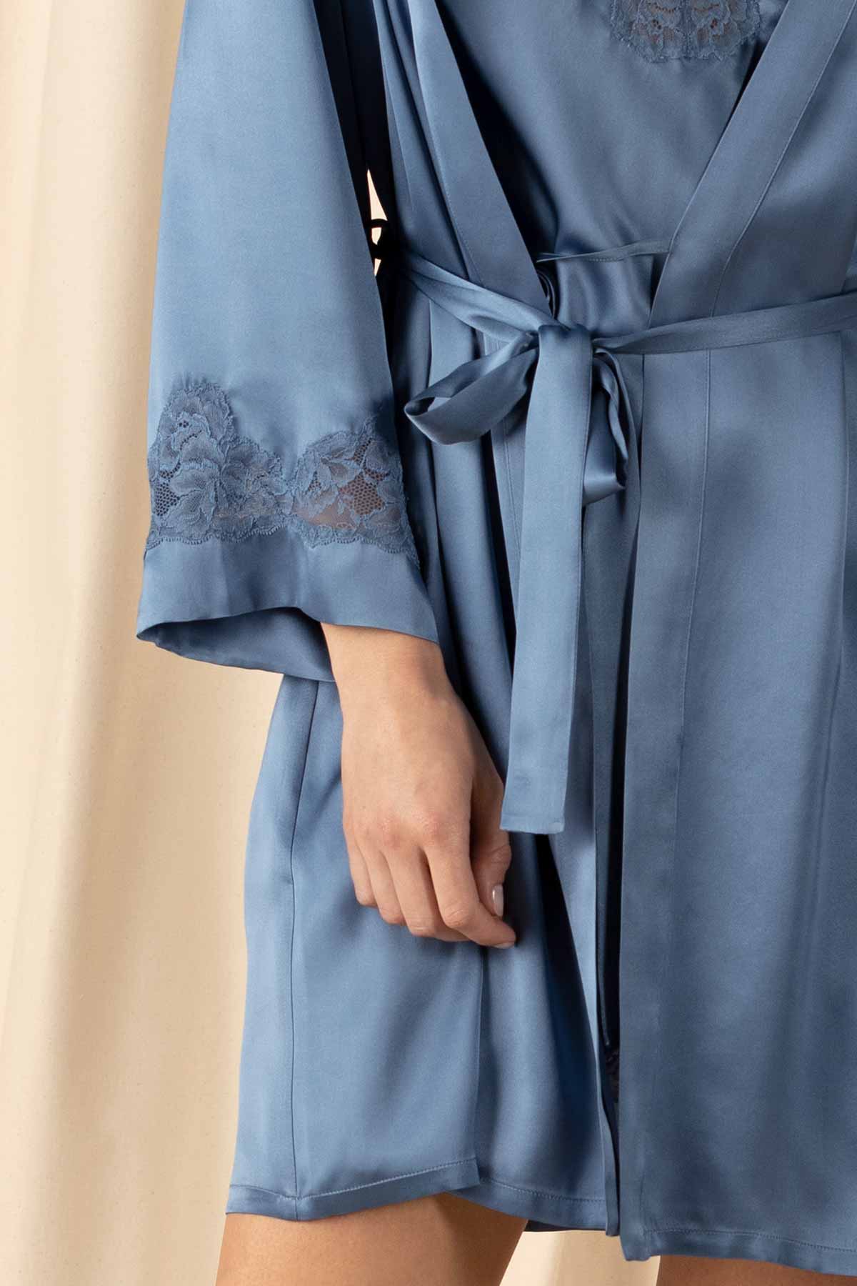 Morgan Iconic Short Silk Robe