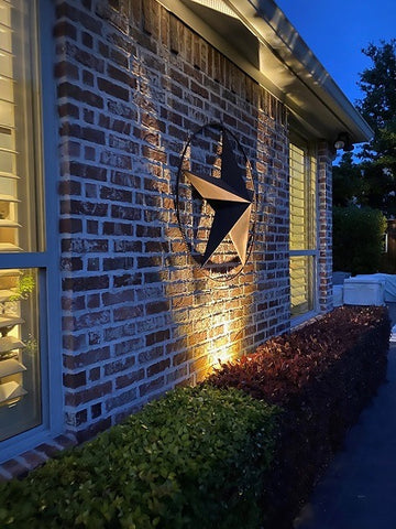 outdoor logo lights 