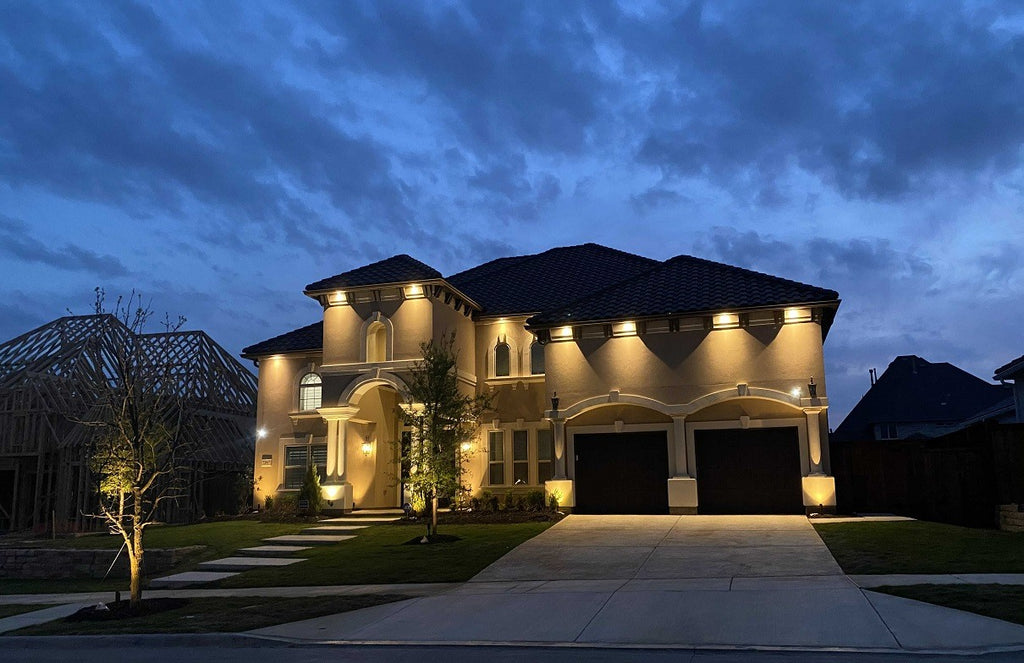 Expert wired housing outdoor lighting