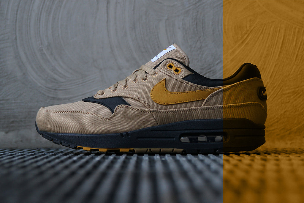 NIKE MAX 1 PREMIUM –