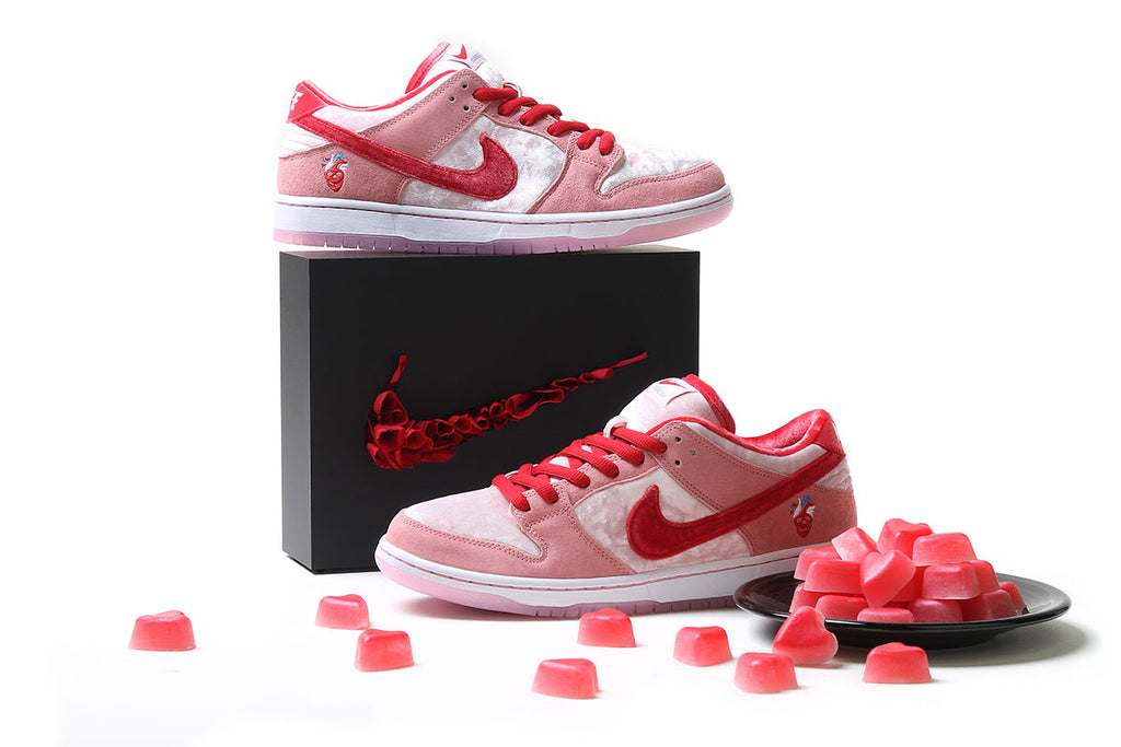 nike sb strangelove special box