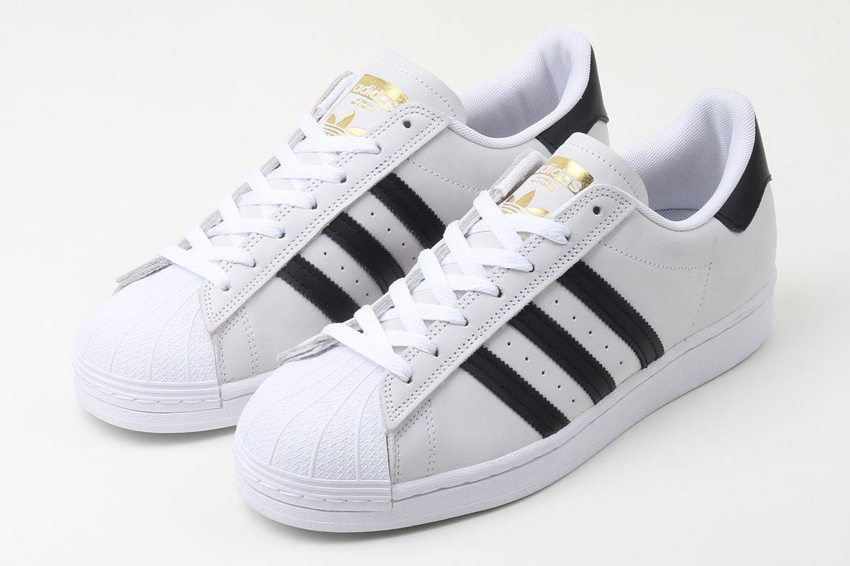 Superstar – Premier