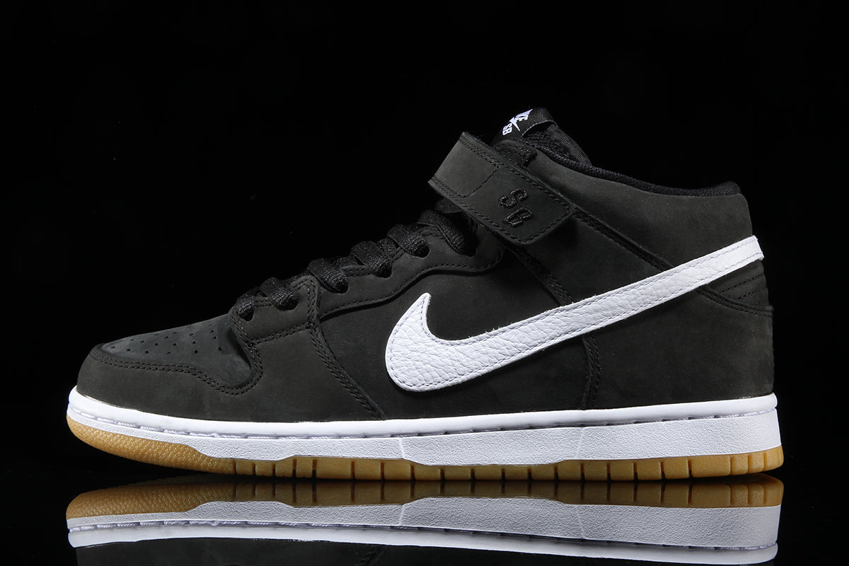 nike sb dunk mid pro