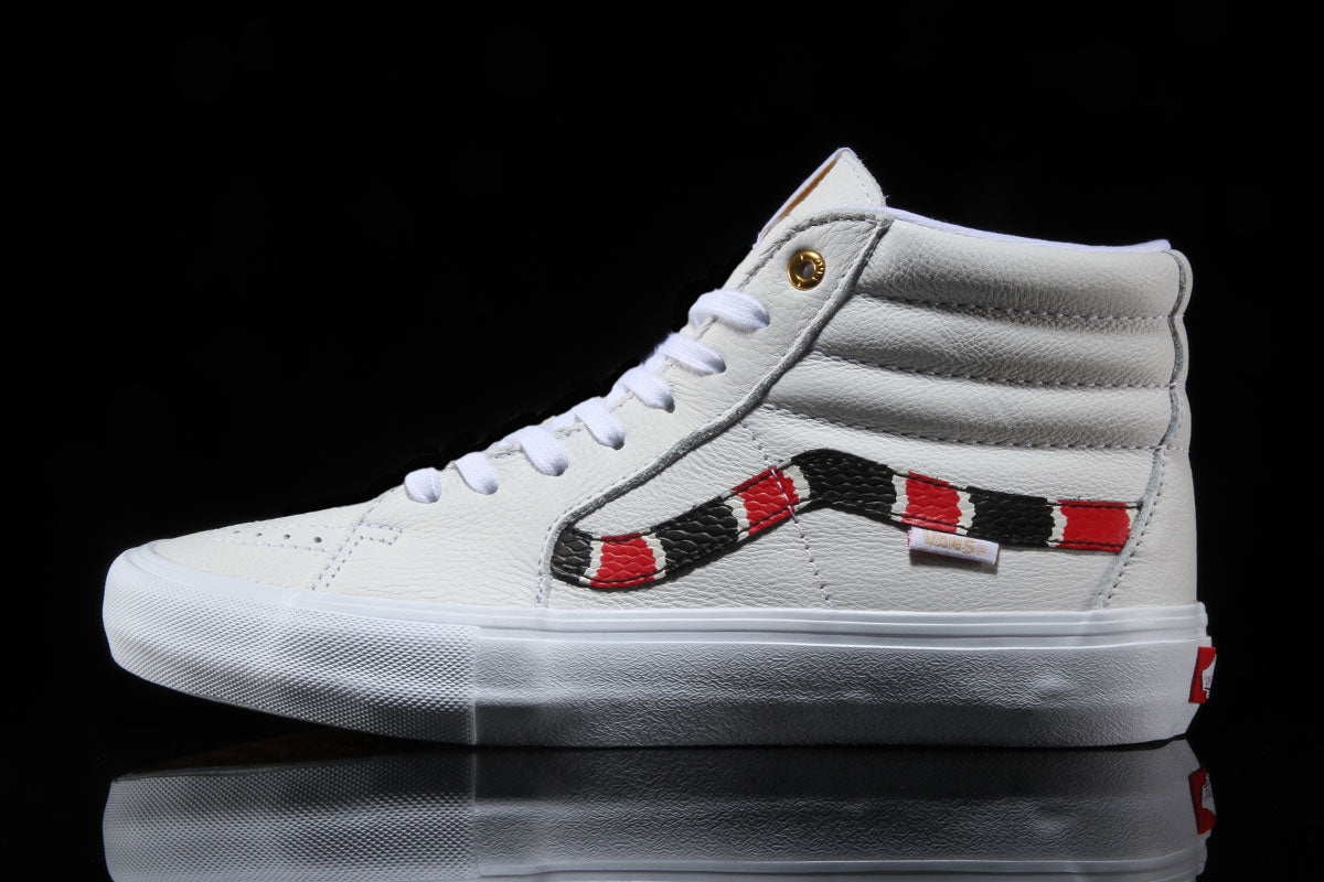 vans coral snake sk8 hi