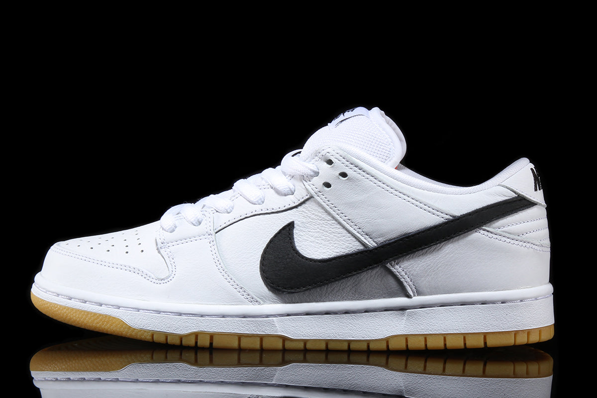 sb dunk low pro iso