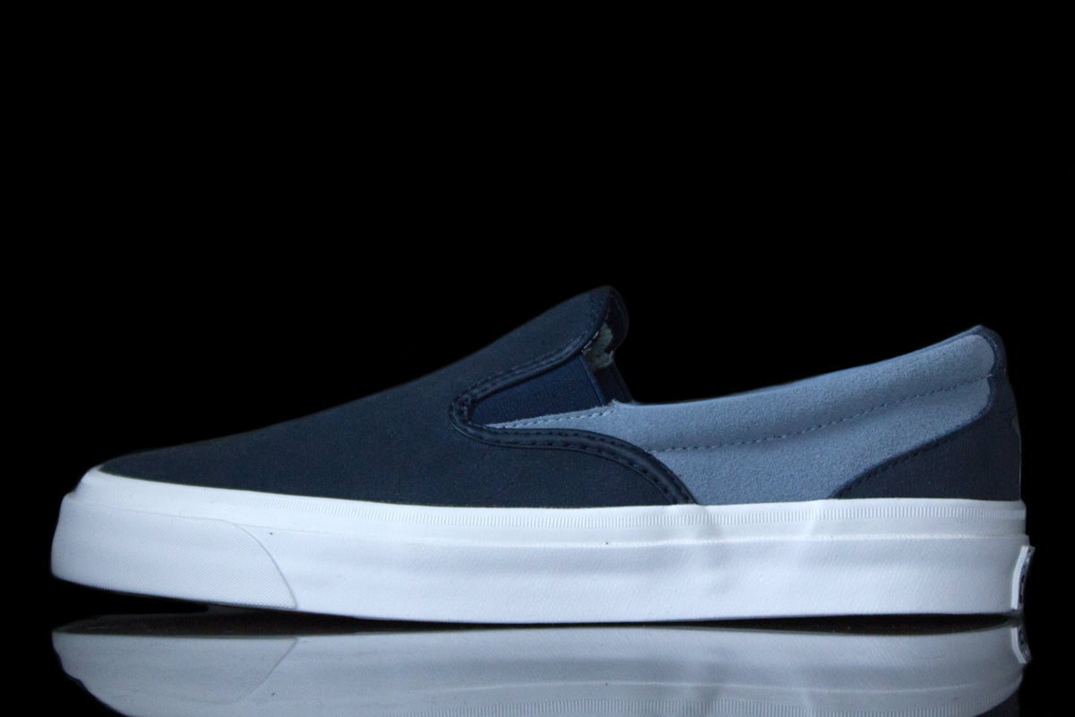 cons one star cc slip on