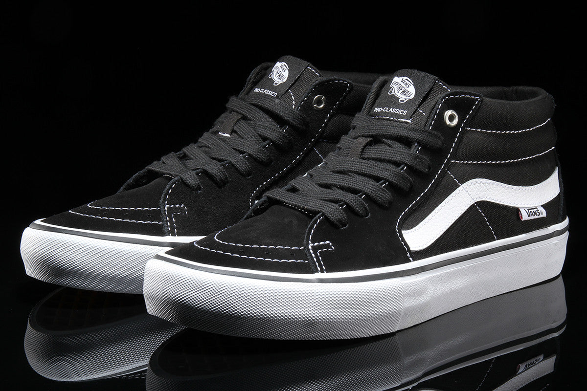 vans sk8 mid pro black white