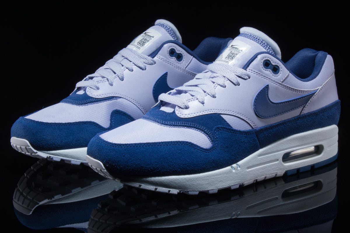 air max 1 ghost mystic navy