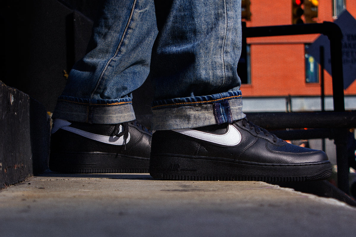 nike air force 1 low retro qs friday