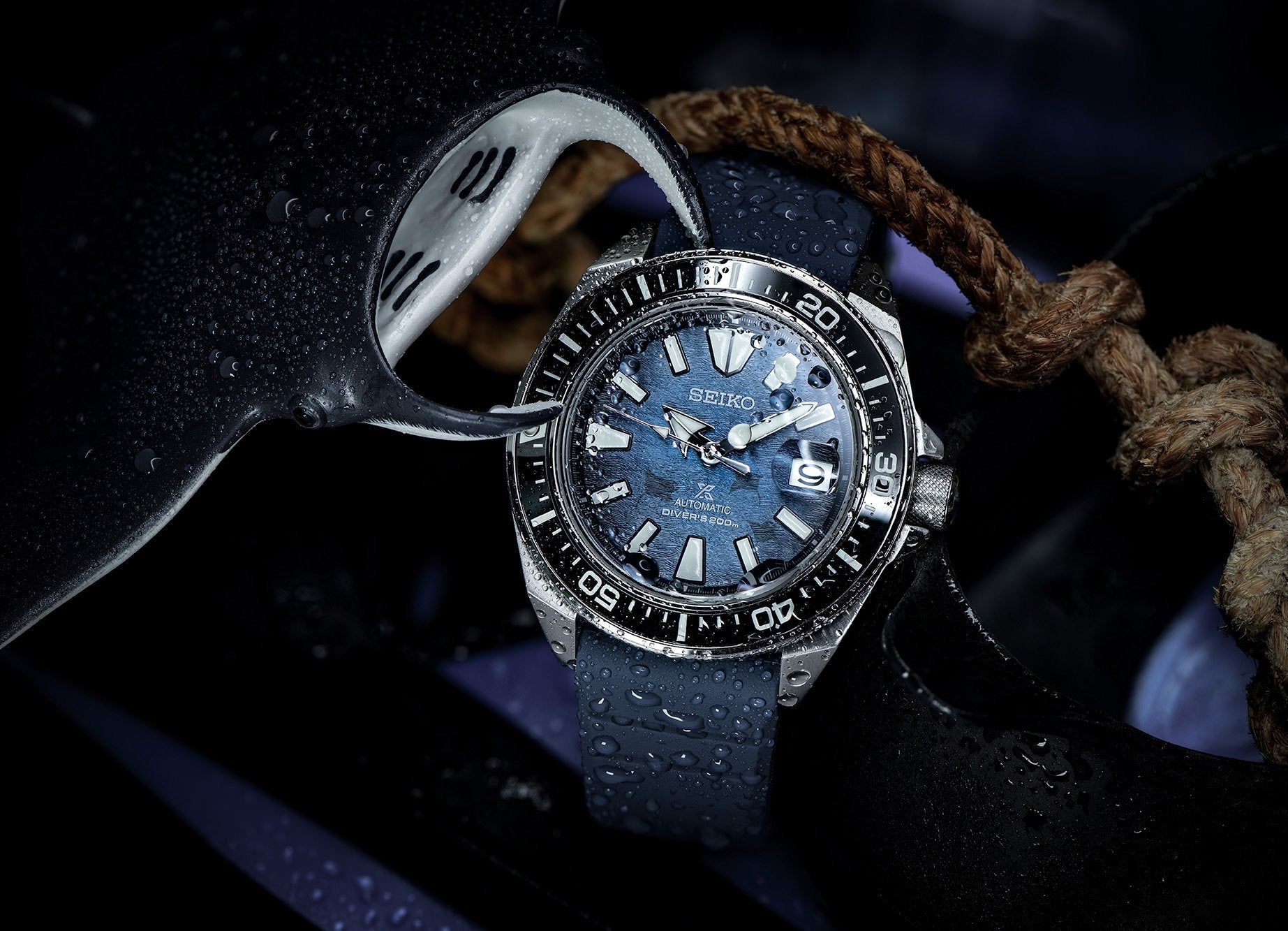 Seiko SE Save the Ocean Dark Manta Ray King Samurai Diver's Men's Rubb –  Prestige