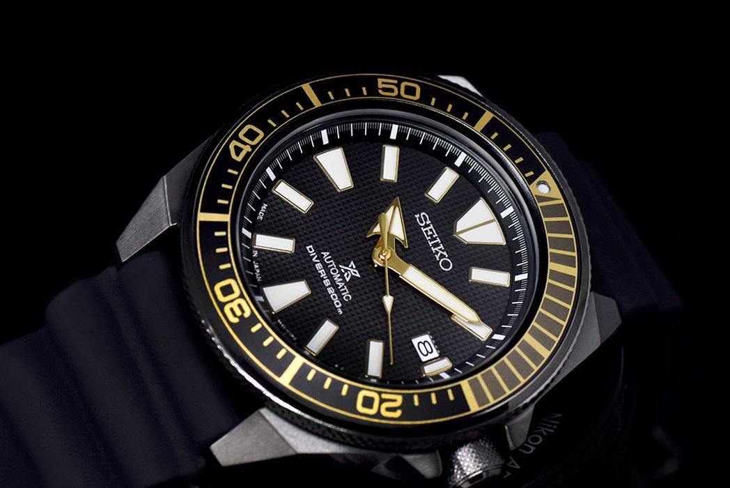 Seiko Dark Knight Samurai Reissue Prospex Diver's Men's Rubber Strap W –  Prestige