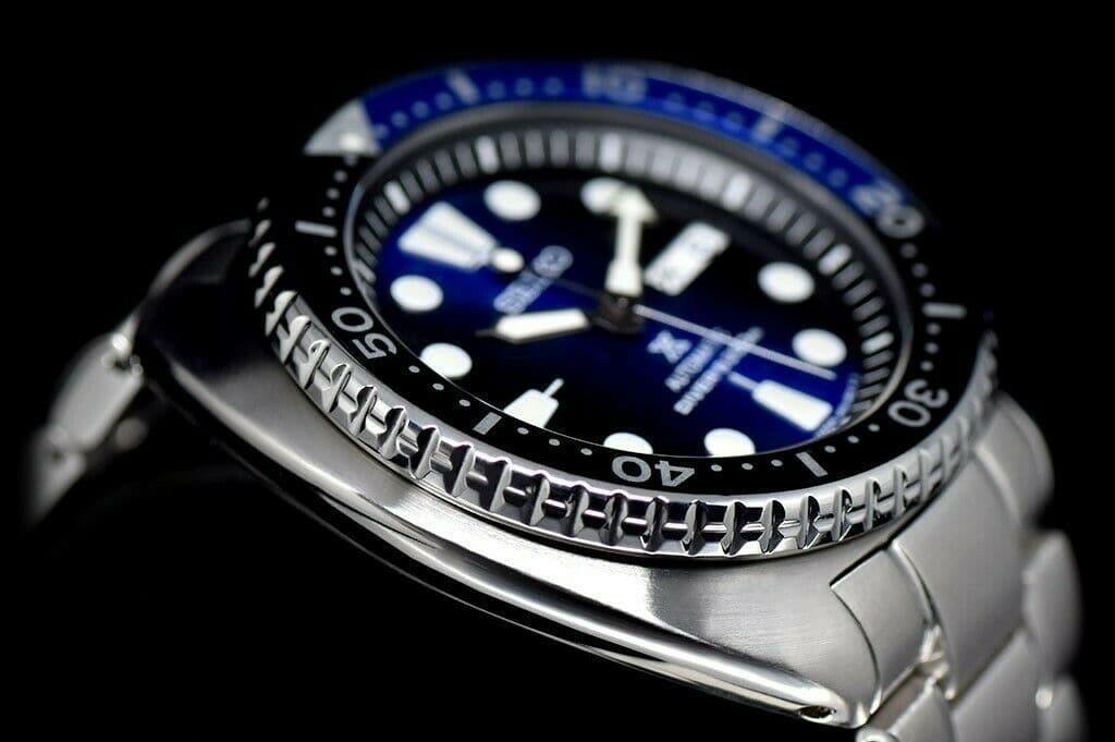 Seiko Japan Made Deep Blue Batman Turtle Diver's Men's Watch SRPC25J1 –  Prestige