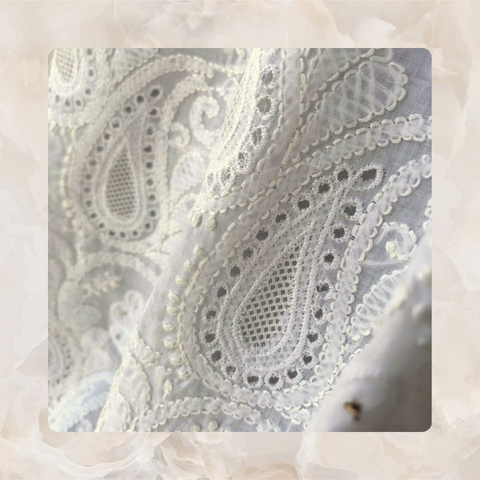 ChikanKari Work (Image credit - https://in.pinterest.com/pin/524036106641893092/)