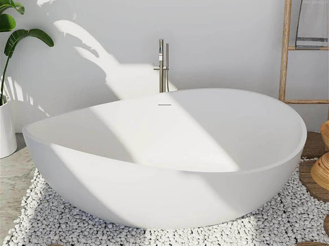 63'' modern style wavy curve white freestanding bathtub