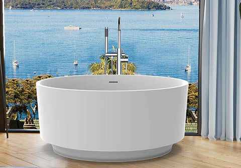White Japanese style round soaking tub