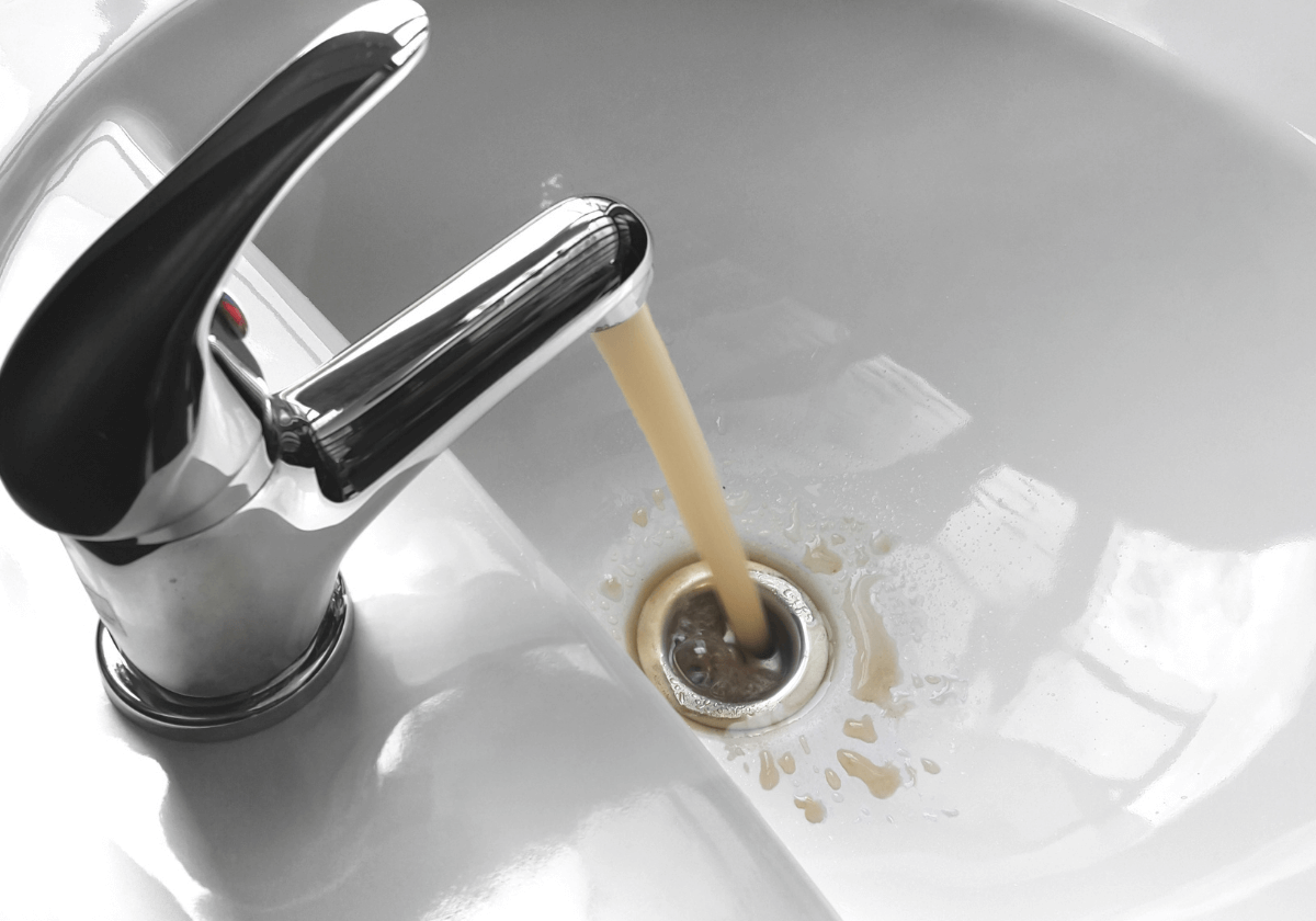 there are many impurities in the tap water