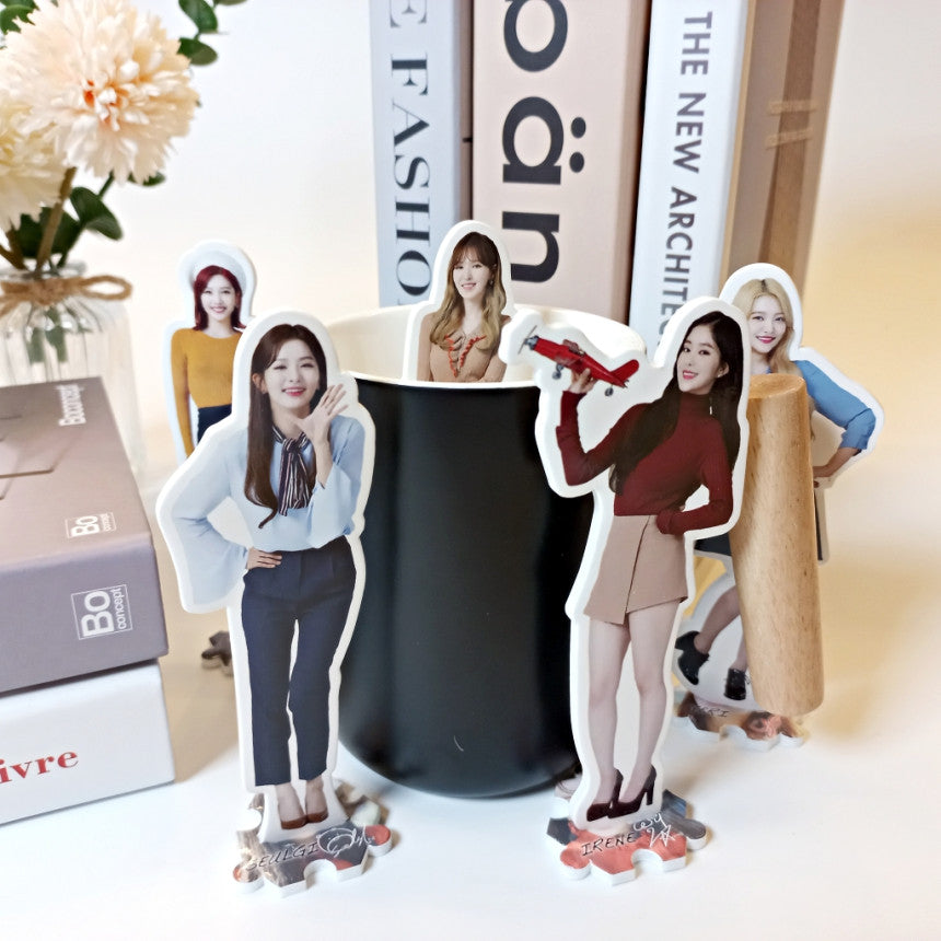 Red Velvet Goods Styrofoam Mini Figure