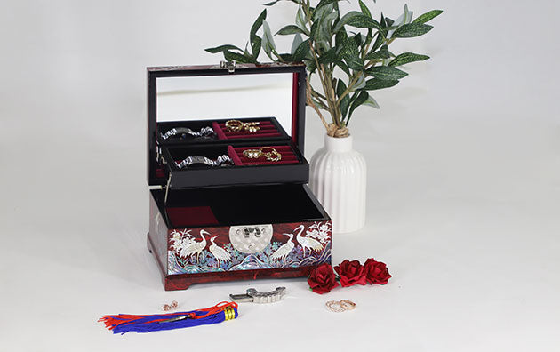 Korean Mother of Pearl Melody Jewelry Box - RED