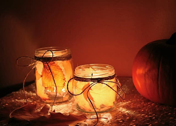 halloween candle decor
