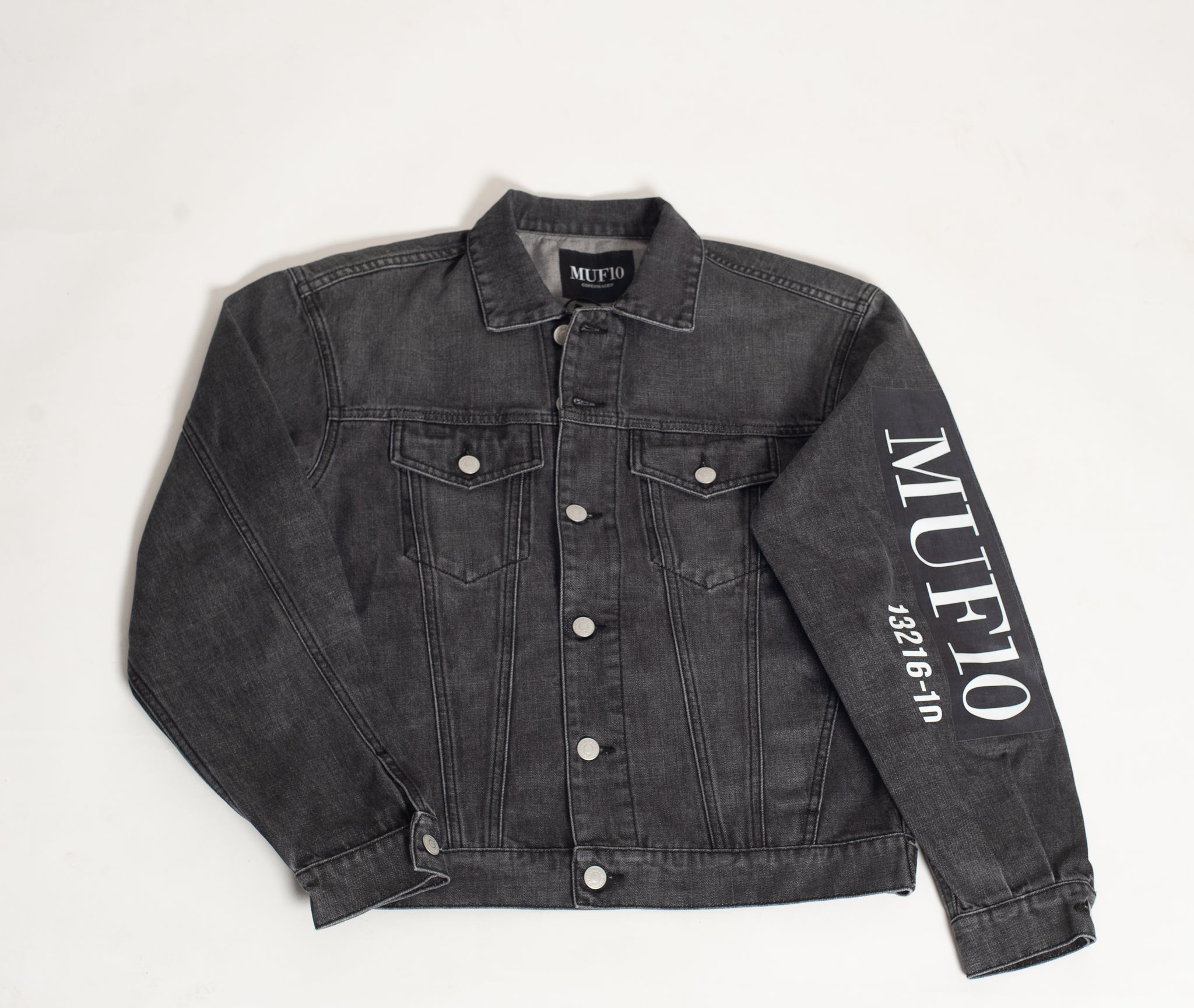 Kassér belønning Kabelbane MUF10 moon Denim jakke sort – Nordicstreetwear