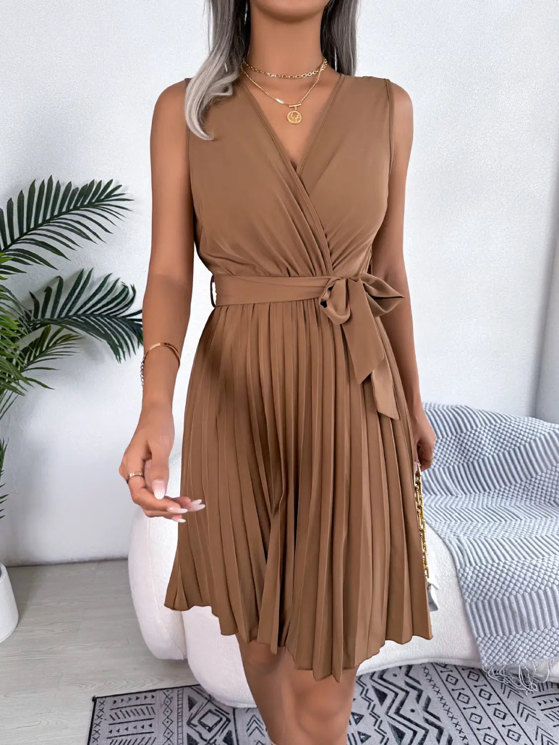 Elegant Chiffon Belted A-line Dress - Effortless Charm For Daily Chic